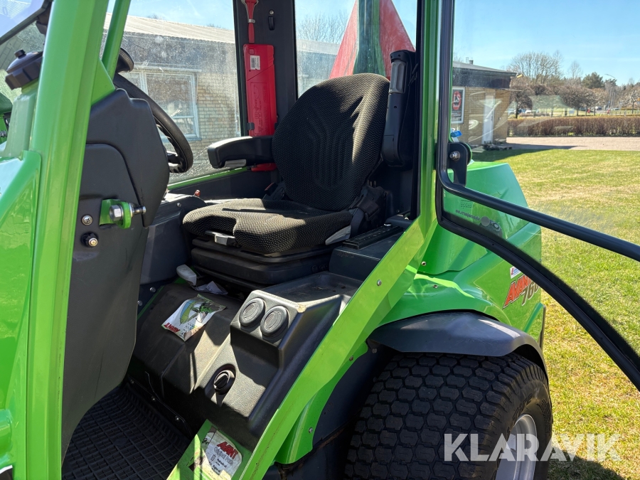 Kompaktlastare Avant 760i optidrive