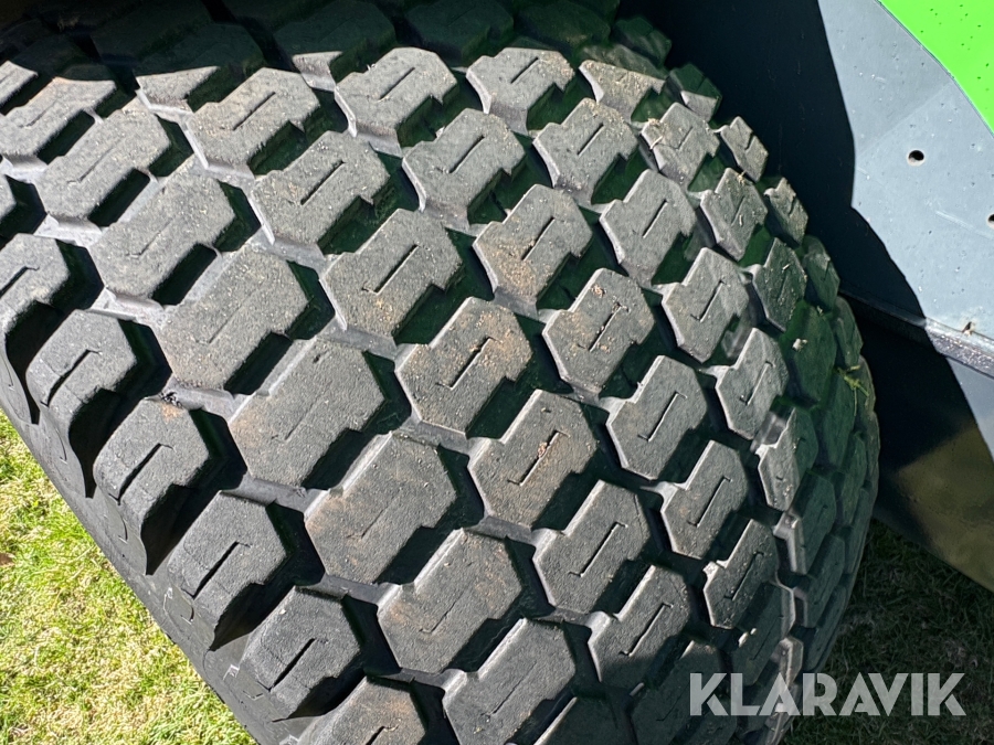 Kompaktlastare Avant 760i optidrive