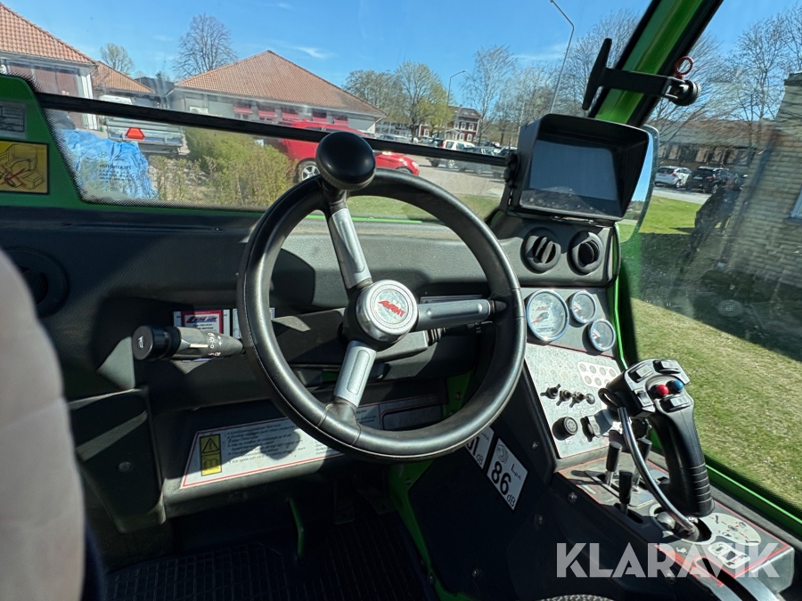 Kompaktlastare Avant 760i optidrive