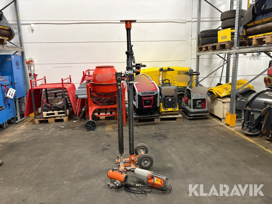 Kärnborr med stativ Husqvarna DM 340
