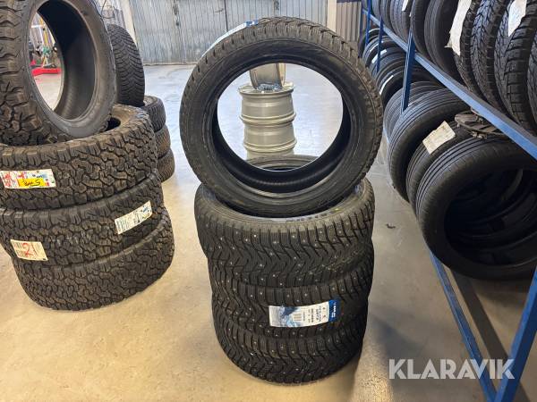 Vinterdäck Sailun tire 245/45R18 4st