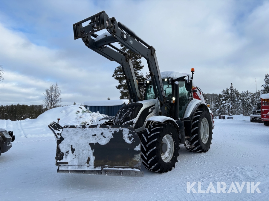 Traktor Valtra T 174