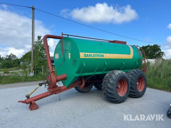 Vattentunna Sahlström 12 kubik med pump