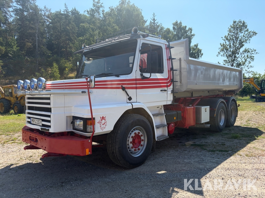 Lastväxlare V8 Scania 112 T Veteranlastbil