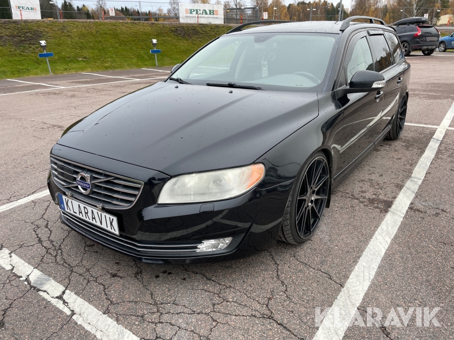 A-Traktor Volvo V70