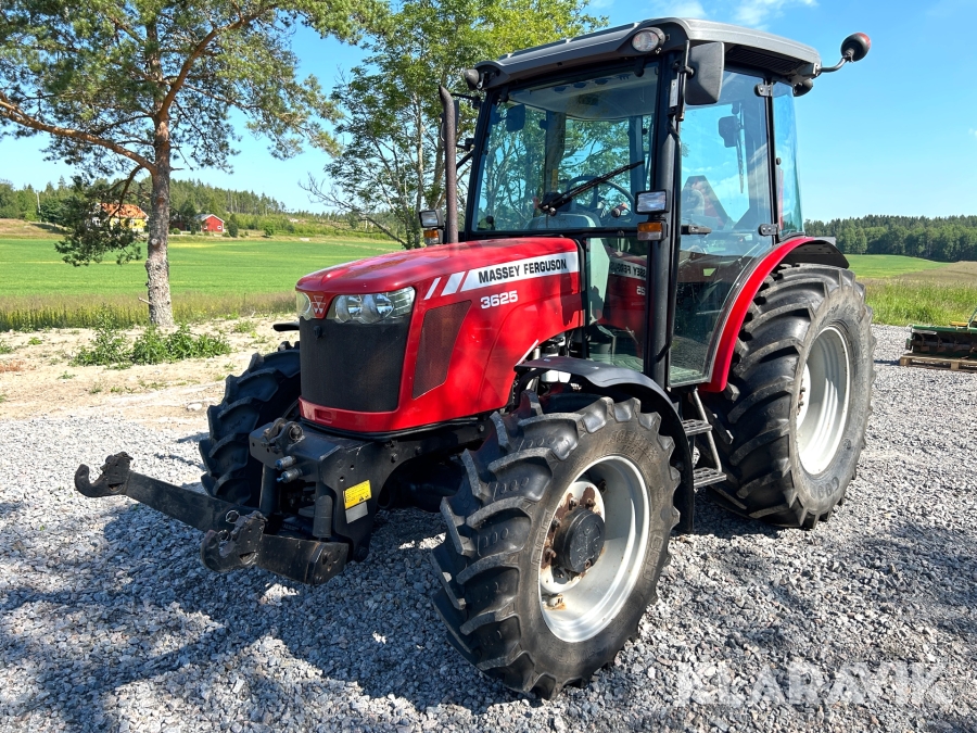 Traktor Massey Ferguson 3625