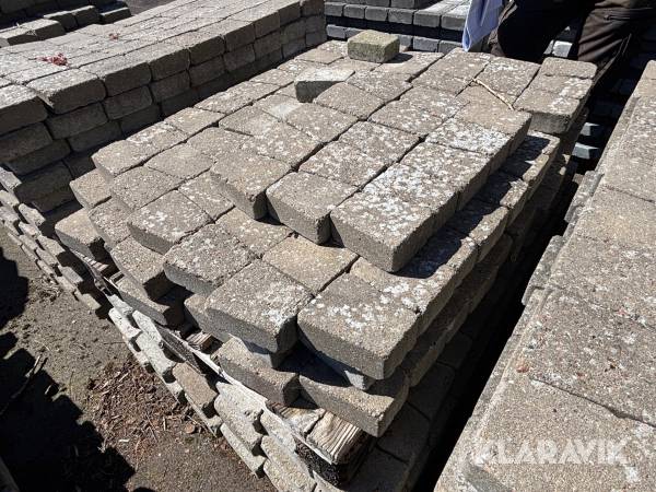 Marksten Betongfabriken RBR Bohus tumlad flex liten grå 140x140x52,5x50