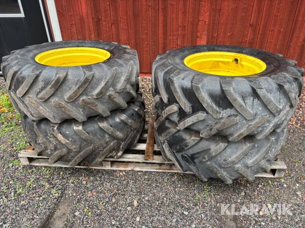 Kompletta hjul Michelin 17.5 LR24