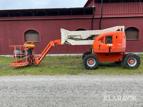 Vikbomslift JLG 450AJ