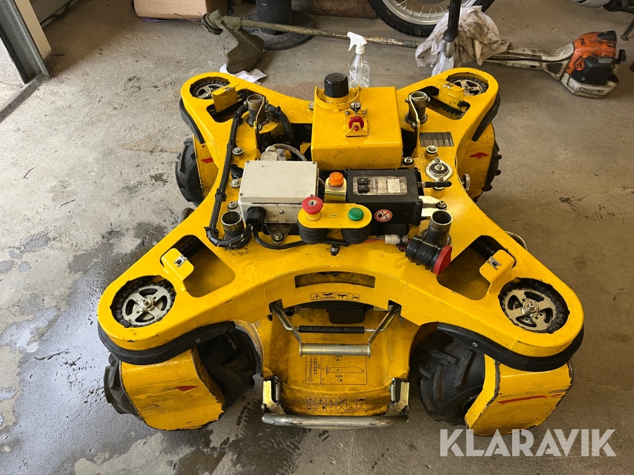 Robotgräsklippare Spider Mini II, Nacka, Klaravik auktioner