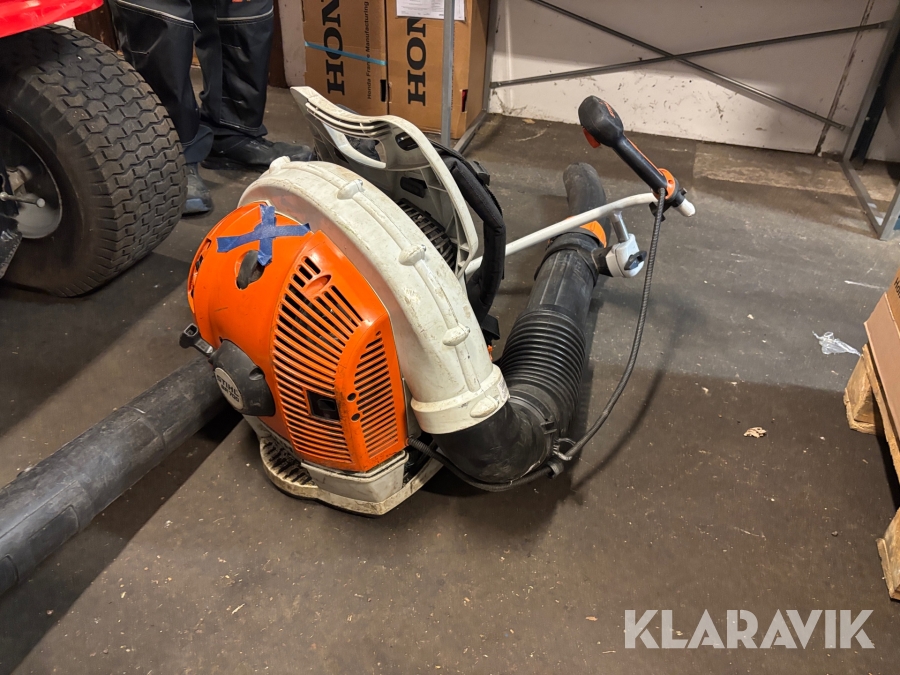 Lövblås Stihl BR700