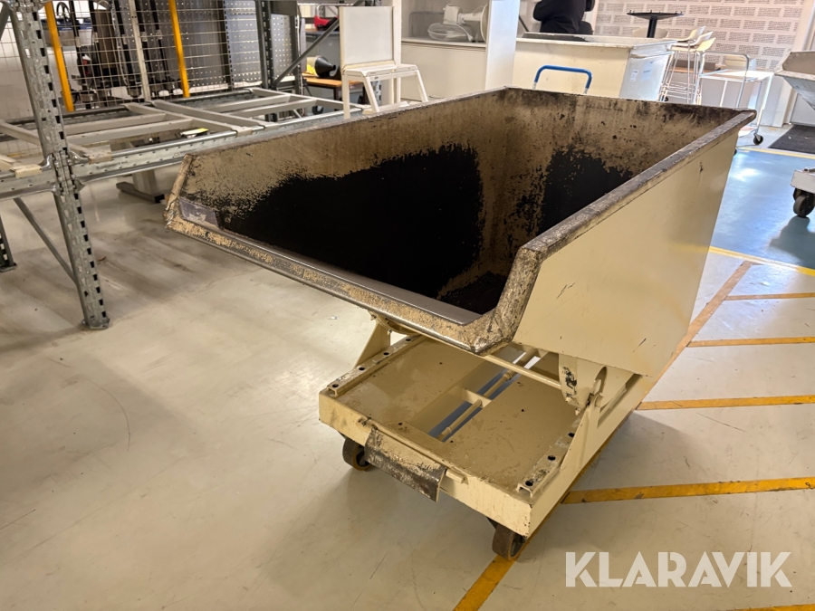 Spåncontainer 0,6 m3