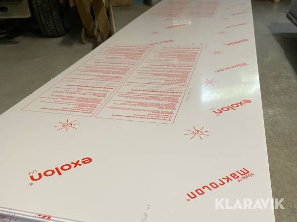 Polykarbonatskivor Makrolon 2838x580x3mm 35st