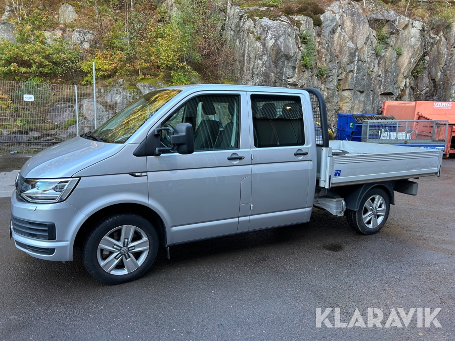 Flakbil Volkswagen Transporter Chassi Dubbelhytt T30 2.0 TDI 4Motion DSG Sekventiell
