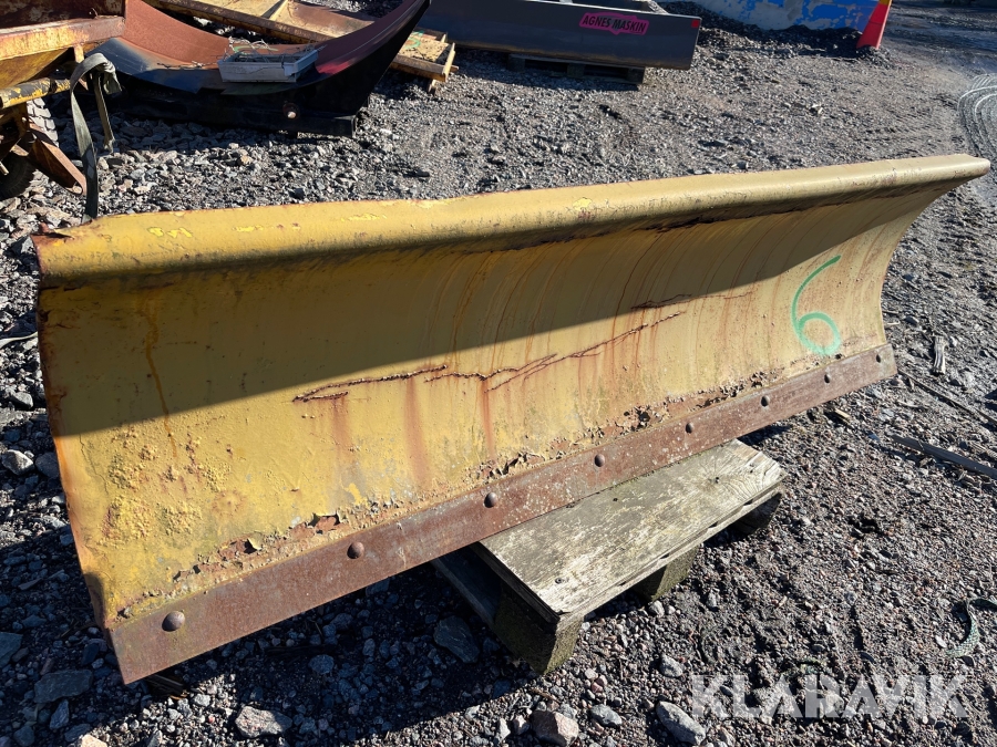 Plogblad till lastbil  