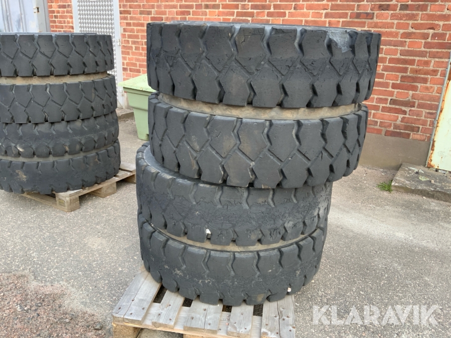 Entreprenadhjul 10.00-20 4 st