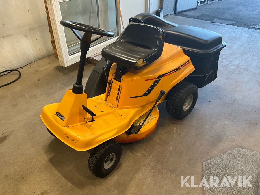 Åkgräsklippare Stiga Garden 800 E
