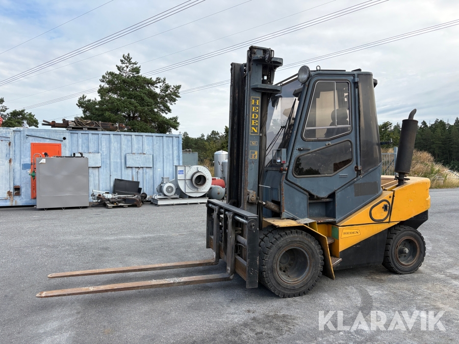 Truck Heden 8445