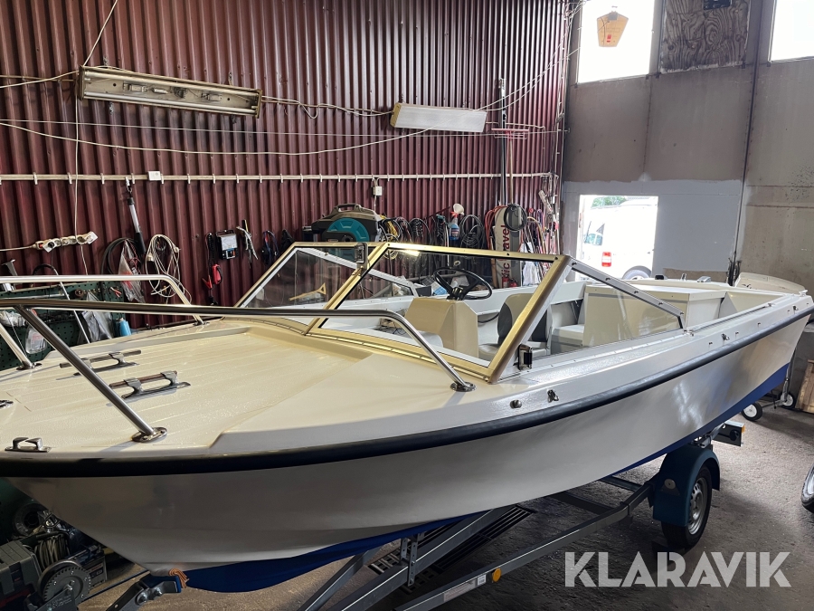 Båt Selco DC19 med båtkärra