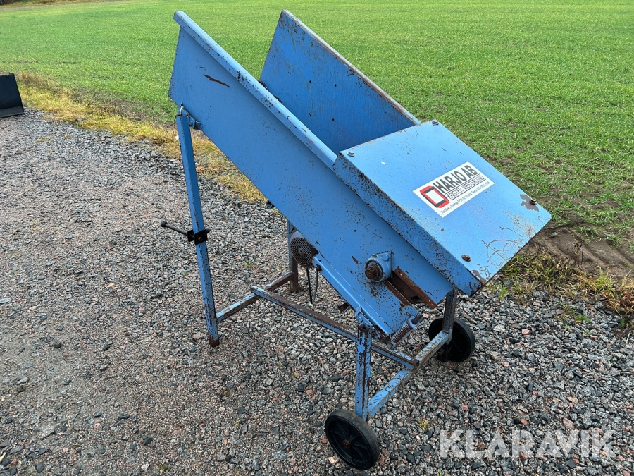 Halmrivare för småbal Harjo