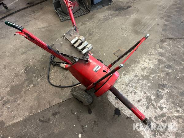 Mutterknack till lastbil E Langes Mek Verkstad