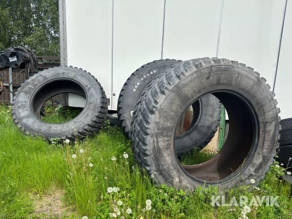 Entreprenaddäck Nokian TRI 2 650/65R42 4 st