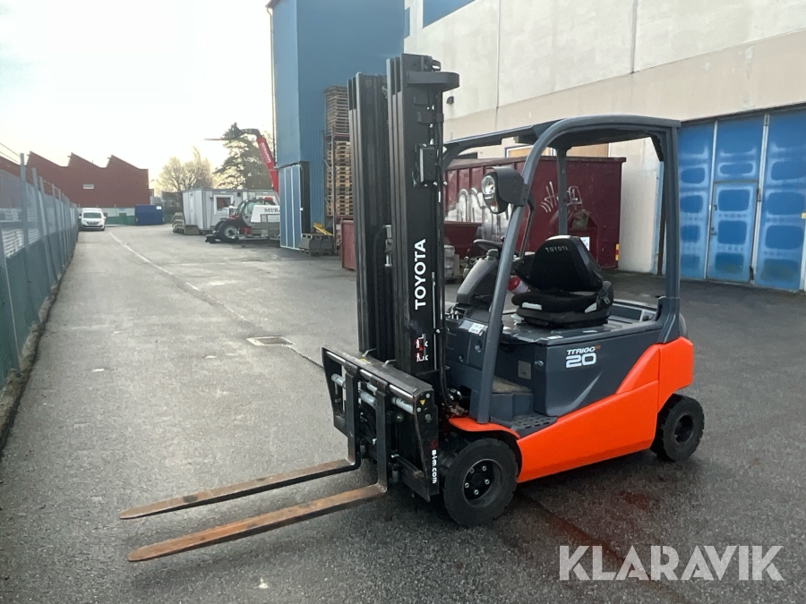 Motviktstruck Toyota 8FBM20T