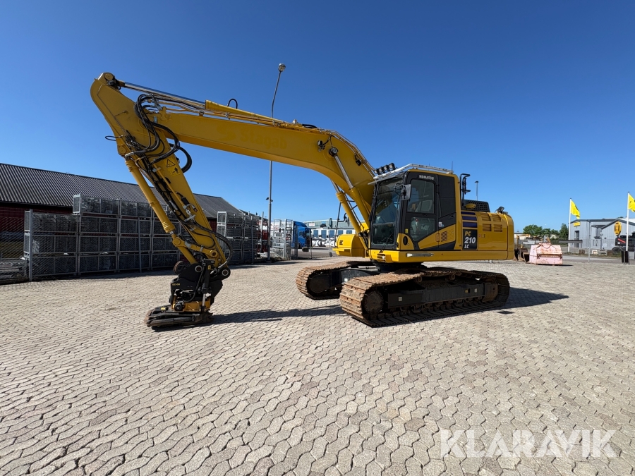 Grävmaskin Komatsu PC 210 LC Med redskap samt tank