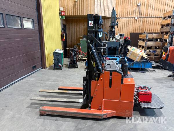 Ståstaplare med skjutstativ BT LSR1200/2