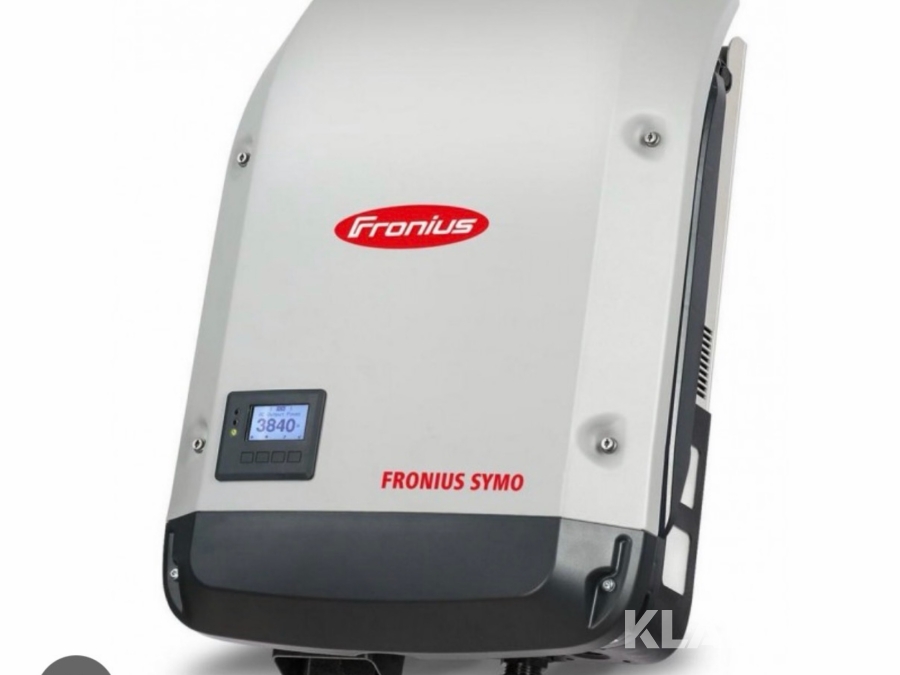 Växelriktare Fronius Symo 3.7-3-M inklusive datamanager 2 kort