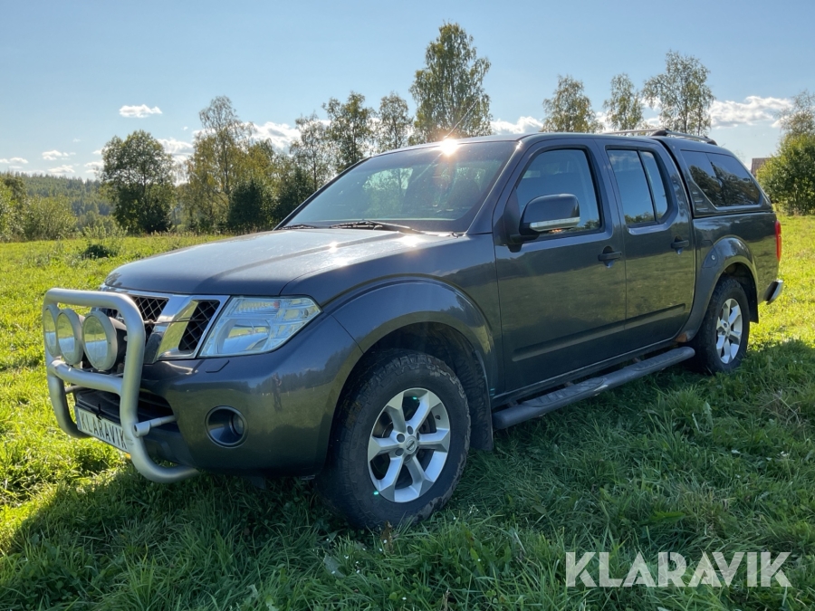 Pickup Nissan Navara D401