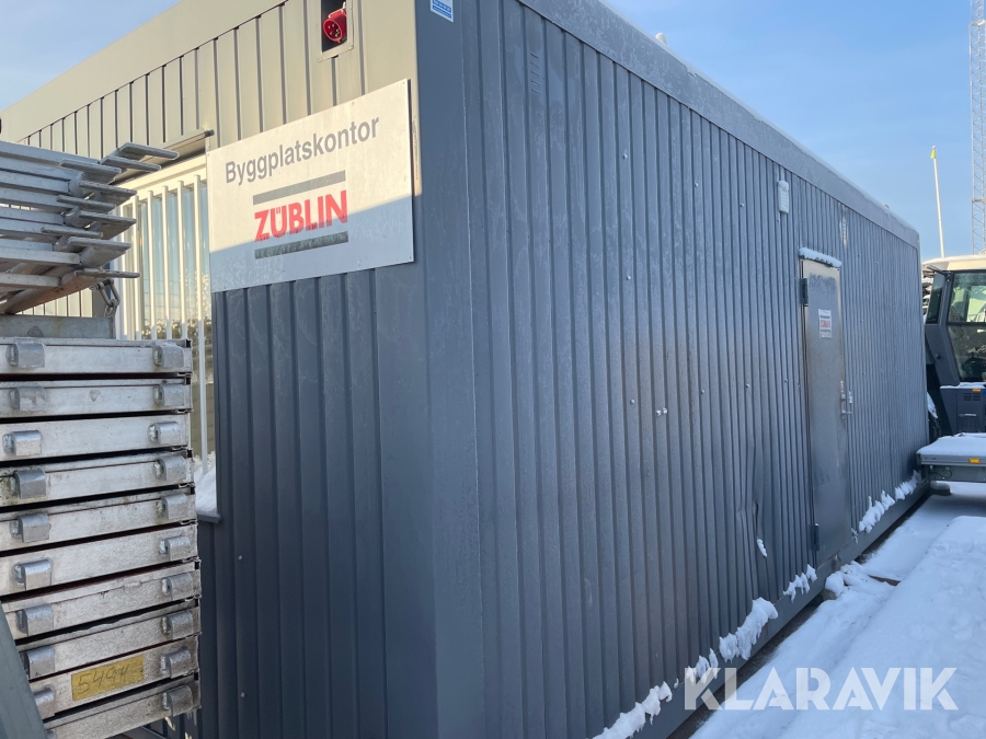 Bod omklädning/dusch/wc Container poolen 8.5x3 m