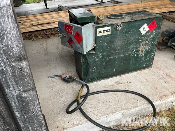 Dieseltank Wikers 31A/Z/1205 med pump