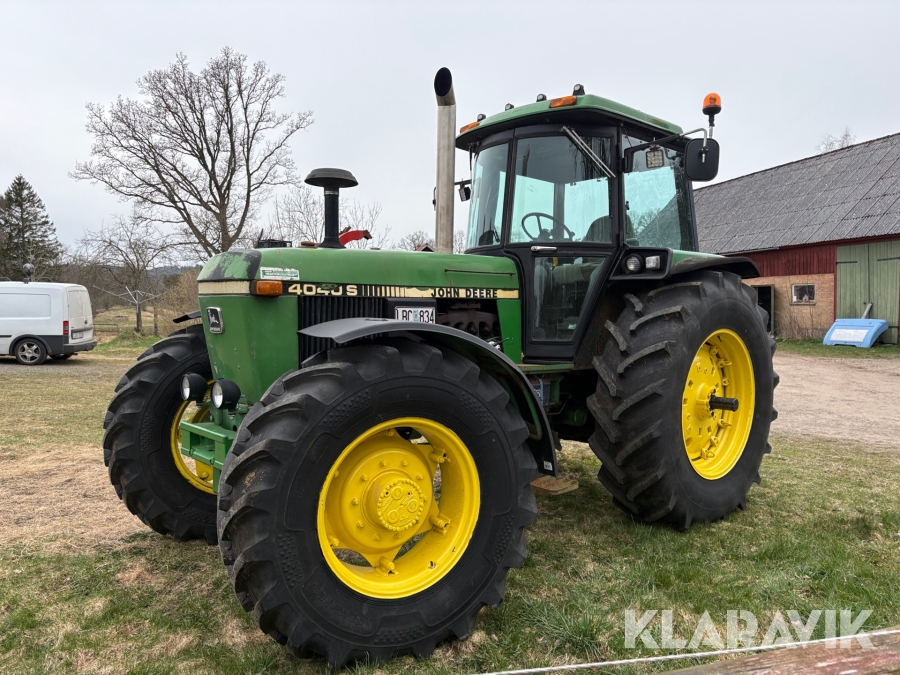 Traktor John Deere 4040S