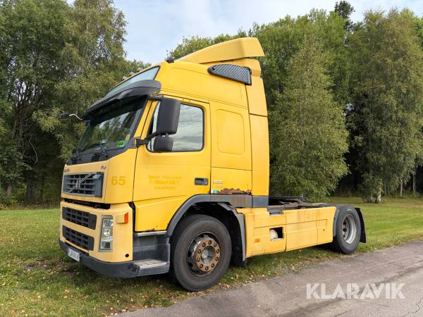 Dragbil Volvo FM-300 4X2