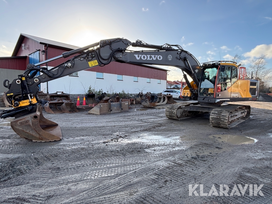 Grävmaskin Volvo EC220EL med GPS tiltrotator och skopa