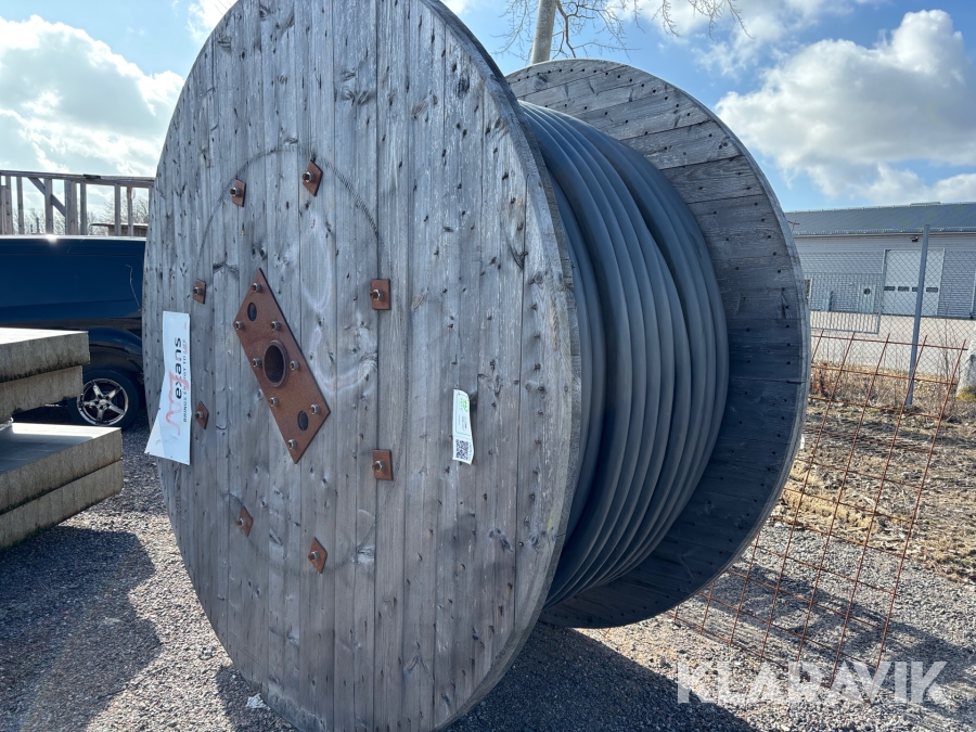 Elkabel AXQJ 3x240/35 380meter 24kW