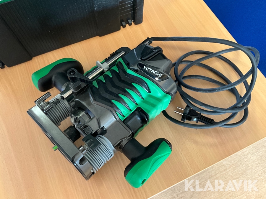 Överhandsfräs Hitachi M8V2