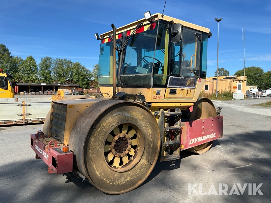 Vält Dynapac CS142