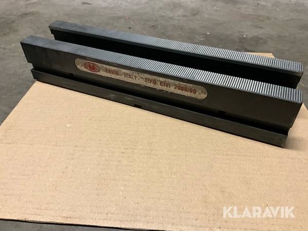 Modulskruvstycke med spännbackar OML 2000/90 28st