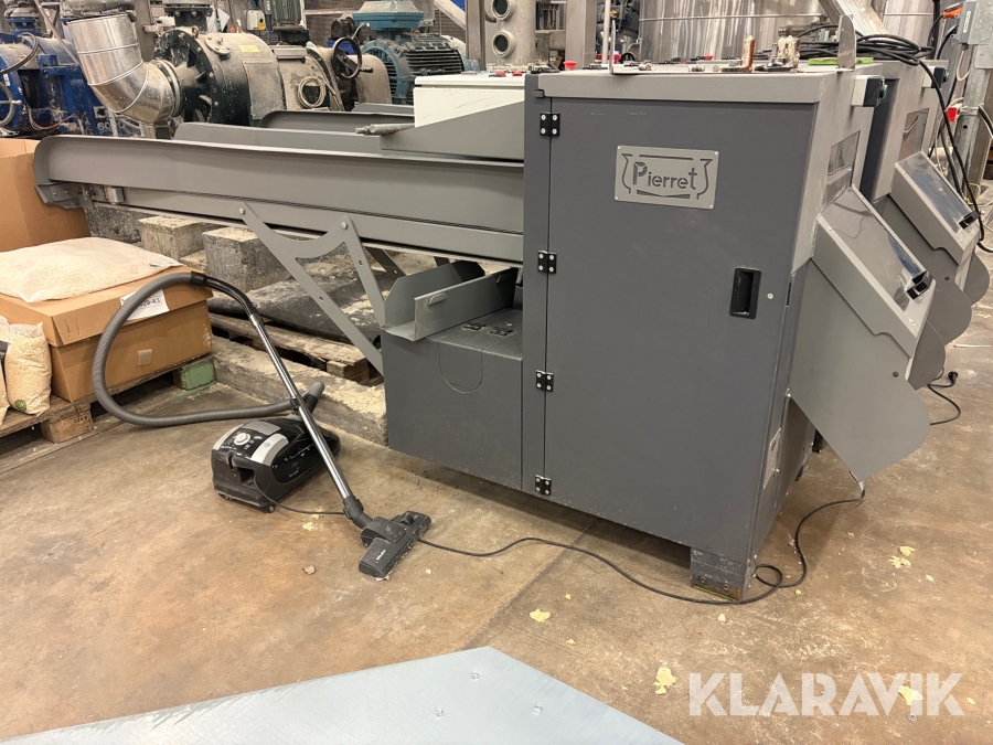 Giljotin/klipp Pierret N40 2 st med 1 st transportband
