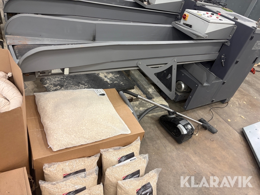 Giljotin/klipp Pierret N40 2 st med 1 st transportband
