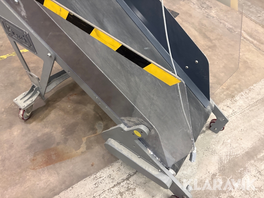 Giljotin/klipp Pierret N40 2 st med 1 st transportband