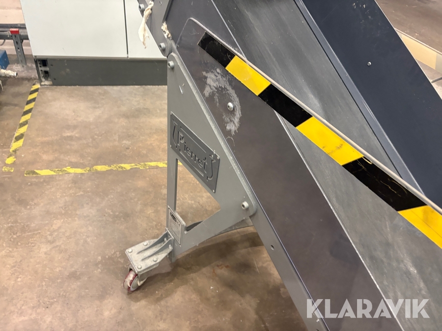 Giljotin/klipp Pierret N40 2 st med 1 st transportband