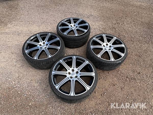Personbilsdäck med fälg Nordexx 235/30ZR20 4st