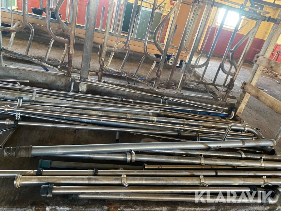 Diverse rostfria rör