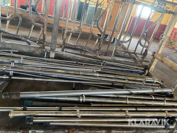 Diverse rostfria rör