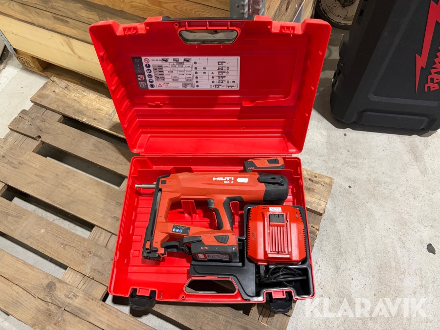 Bultpistol Hilti BX 3-ME (02) med batterier och laddare