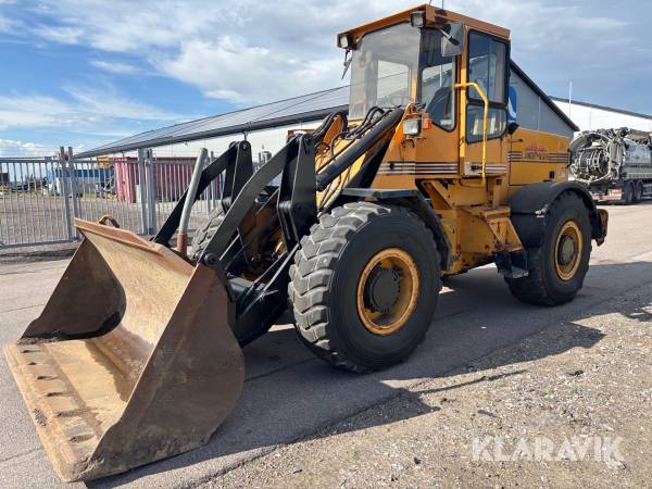 Hjullastare Ljungby Maskin L10 med skopa