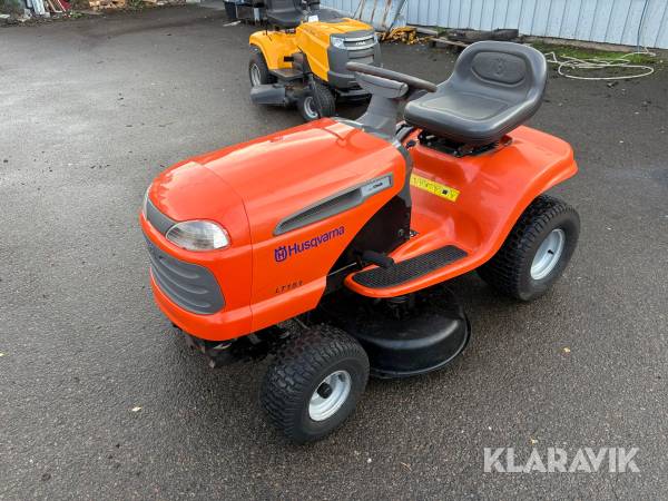 Åkgräsklippare Husqvarna LT 151